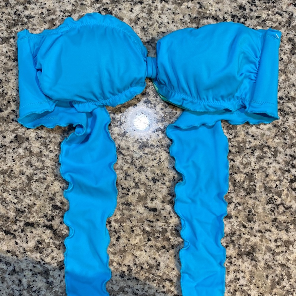 Medium Victoria secret swimsuit top